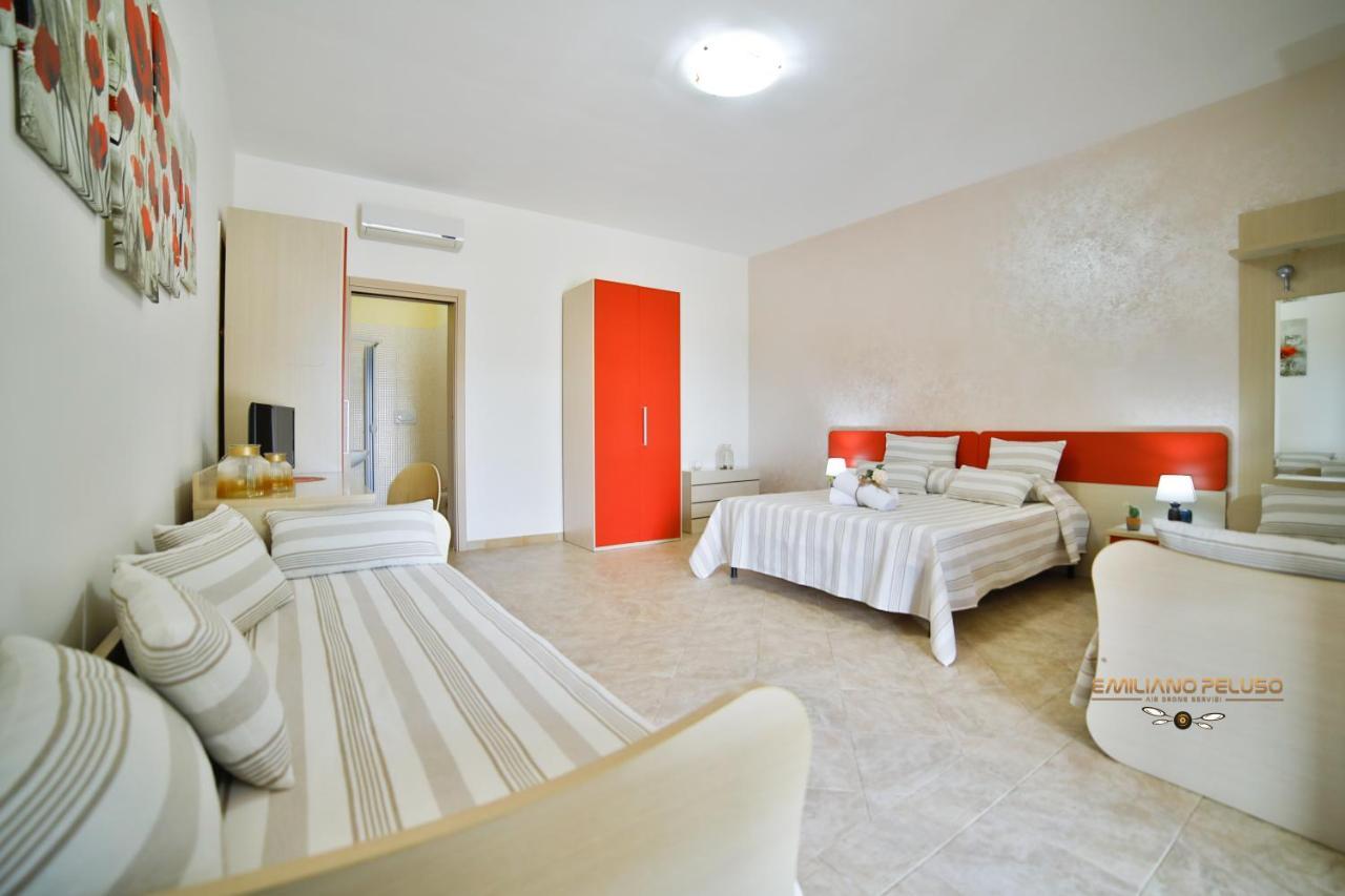 B&B La Casa Di Attilio Porto Cesareo Exterior photo